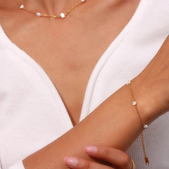 Conjunto Collar y Pulsera de Perlas de Agua Dulce Chapado en Oro Conjunto de Joyas 24 CELINAH 