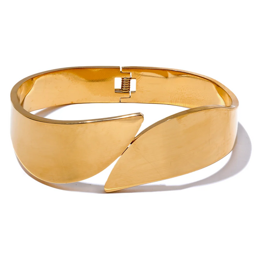 Brazalete Geométrico Chapado en Oro 18K Pulsera 35 CELINAH DORADO 