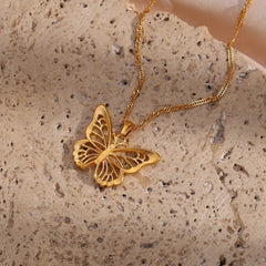 Collar de Mariposa de Lujo en Acero Inoxidable Chapado en Oro Collar 25 CELINAH 